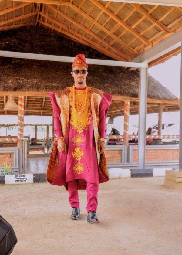 Judge African Couples Clothing - Image 2