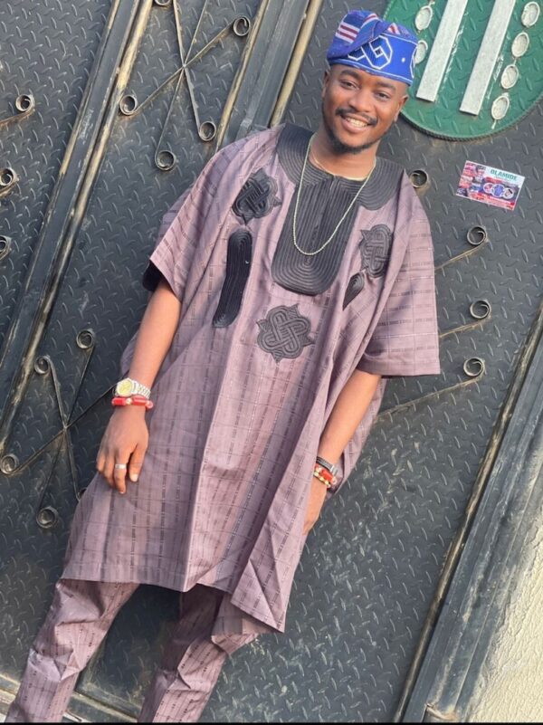 Adeye Pink Men Dashiki - Image 3