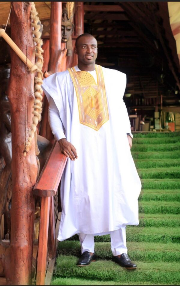 Adewolu Latest African Couple's Agbada Wear - Image 4