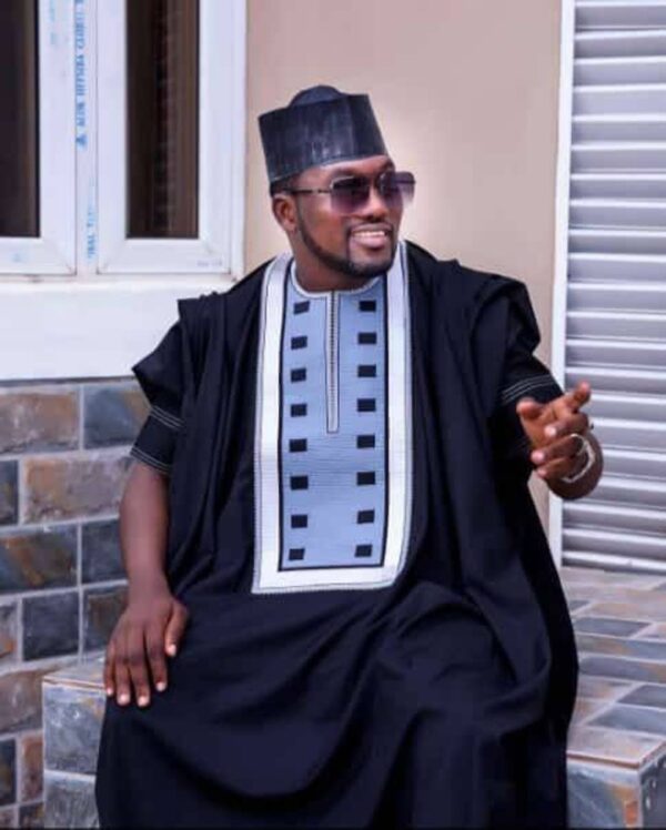 Femi African agbada