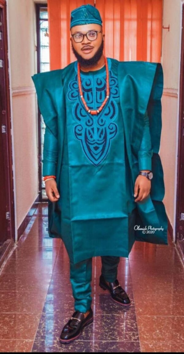 African Men Agbada - Image 2