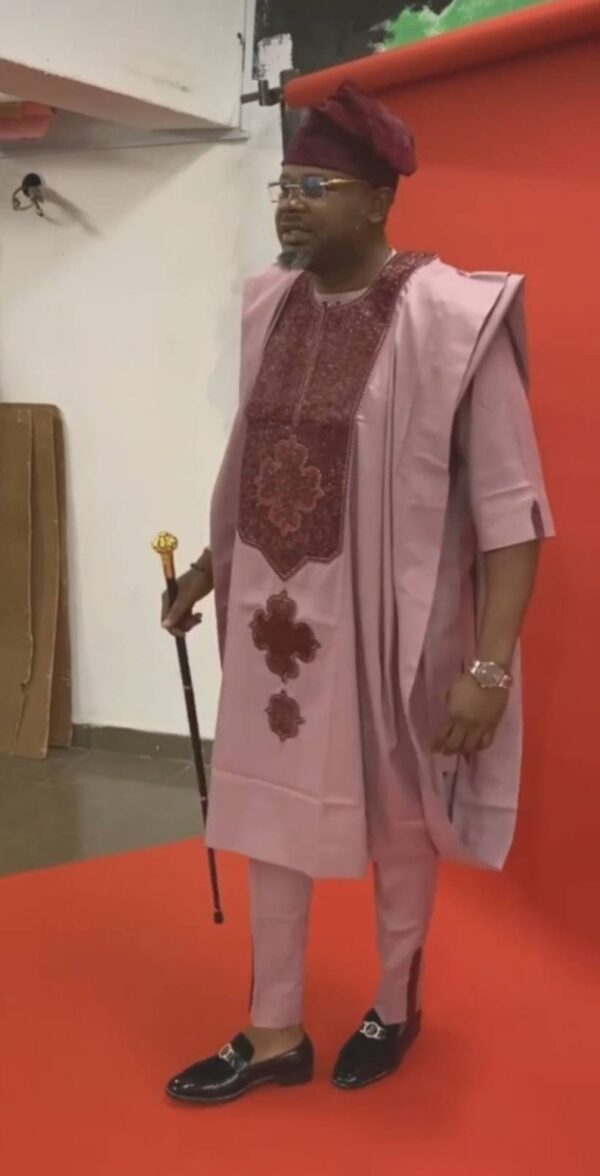 Bewaji African men agbada