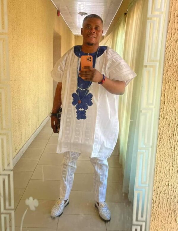 Men Viole Dasiki/ African men clothing