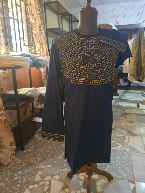 Alade Black & gold men suit - Image 2
