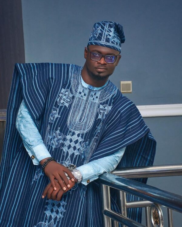 Ire Stylish African Men Agbada