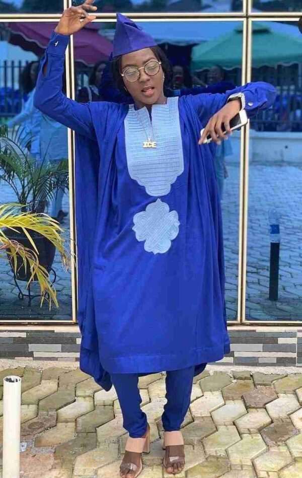 Atinuke African blue women's agbada - Image 3
